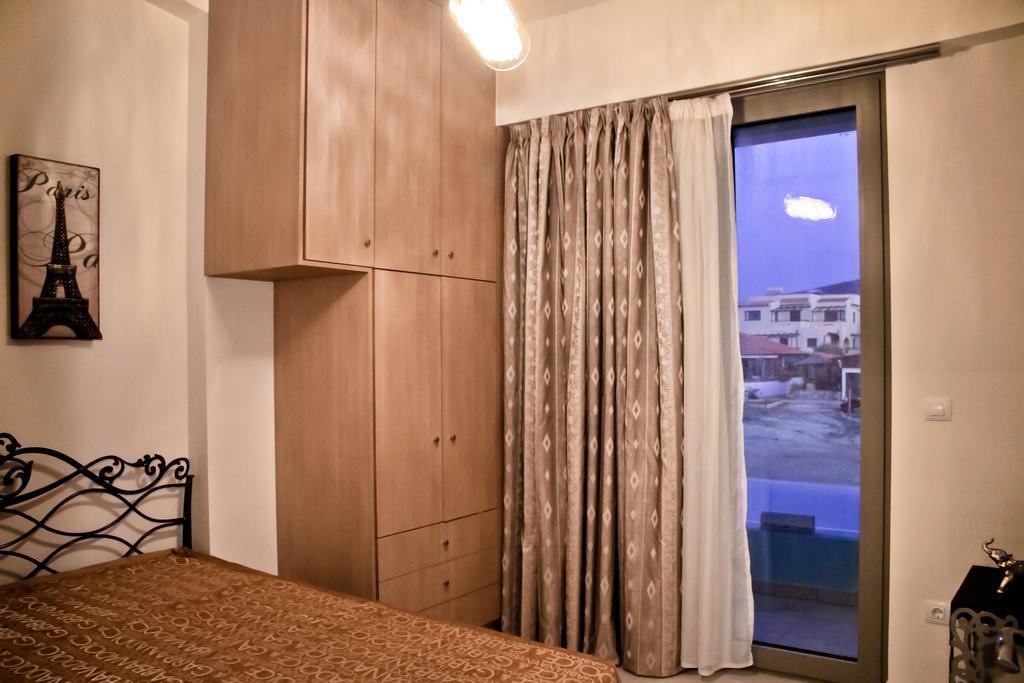 Sea View Beachfront Villa Maria Gouves Dış mekan fotoğraf