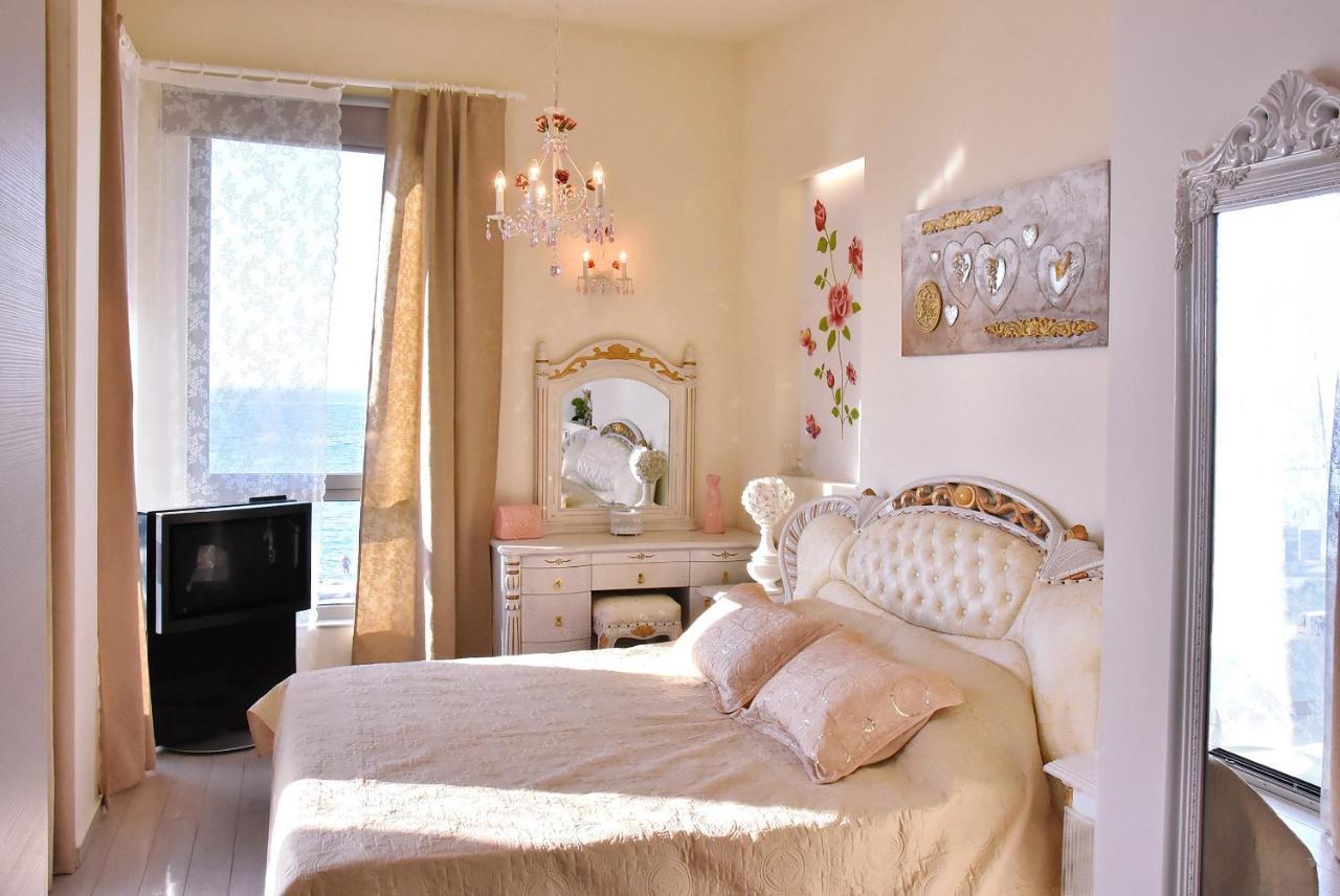 Sea View Beachfront Villa Maria Gouves Dış mekan fotoğraf