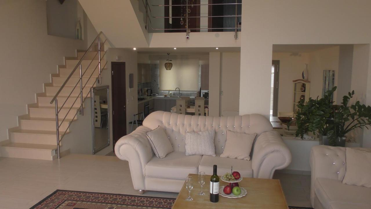 Sea View Beachfront Villa Maria Gouves Dış mekan fotoğraf
